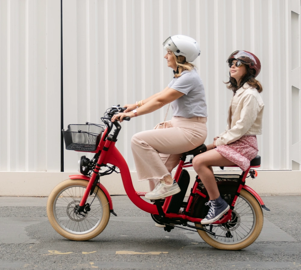 Jusqu’à quel âge peut-on transporter un enfant en vélo cargo ?
