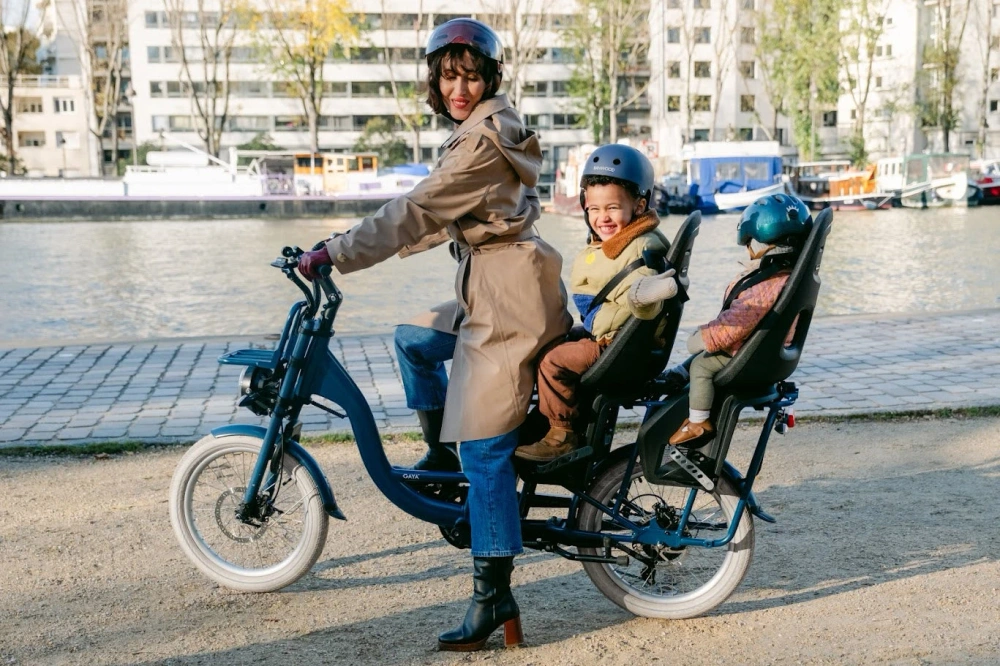 Faire du vélo avec bébé : Conseils pratiques et sécurité